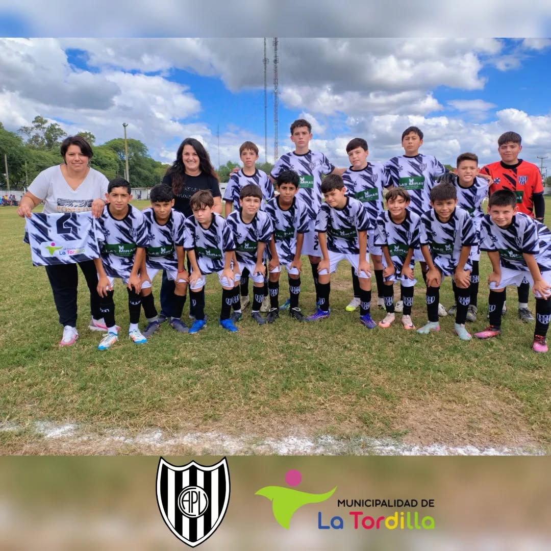 Presentacion de nueva camiseta del Club Atletico Pueblos Unidos